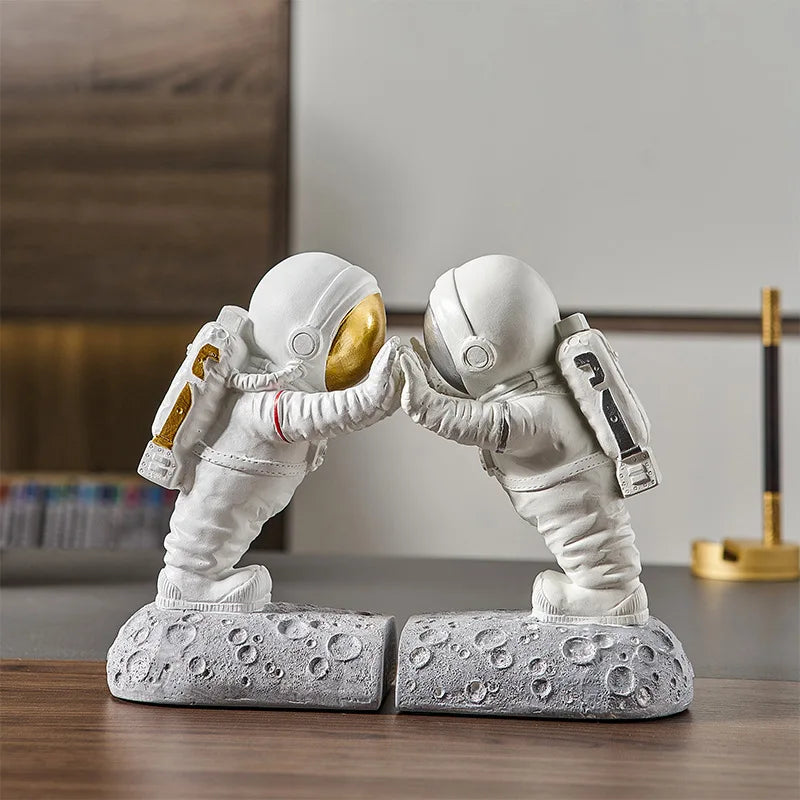 Serre-Livres Créatif Astronaute Nordique - Décoration Moderne pour Chambre d'Enfant et Bureau