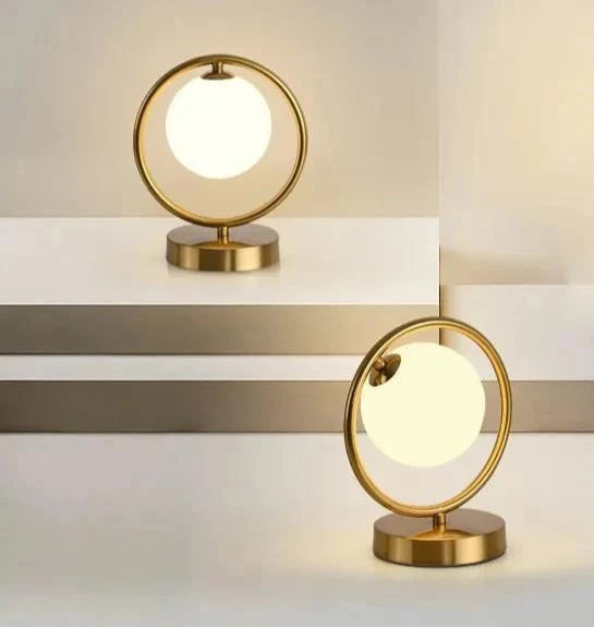 Modern LED Table Lamp in Brass and Glass - Reading Lighting