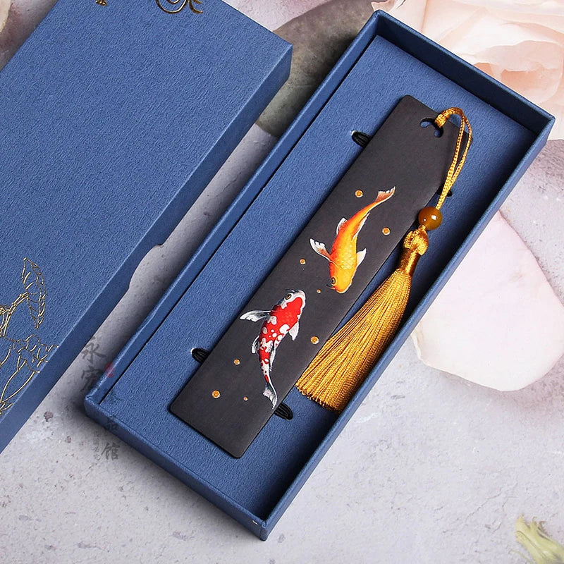 Retro Chinese Style Painted Wooden Bookmark - Koi Carp with Tassel Pendant