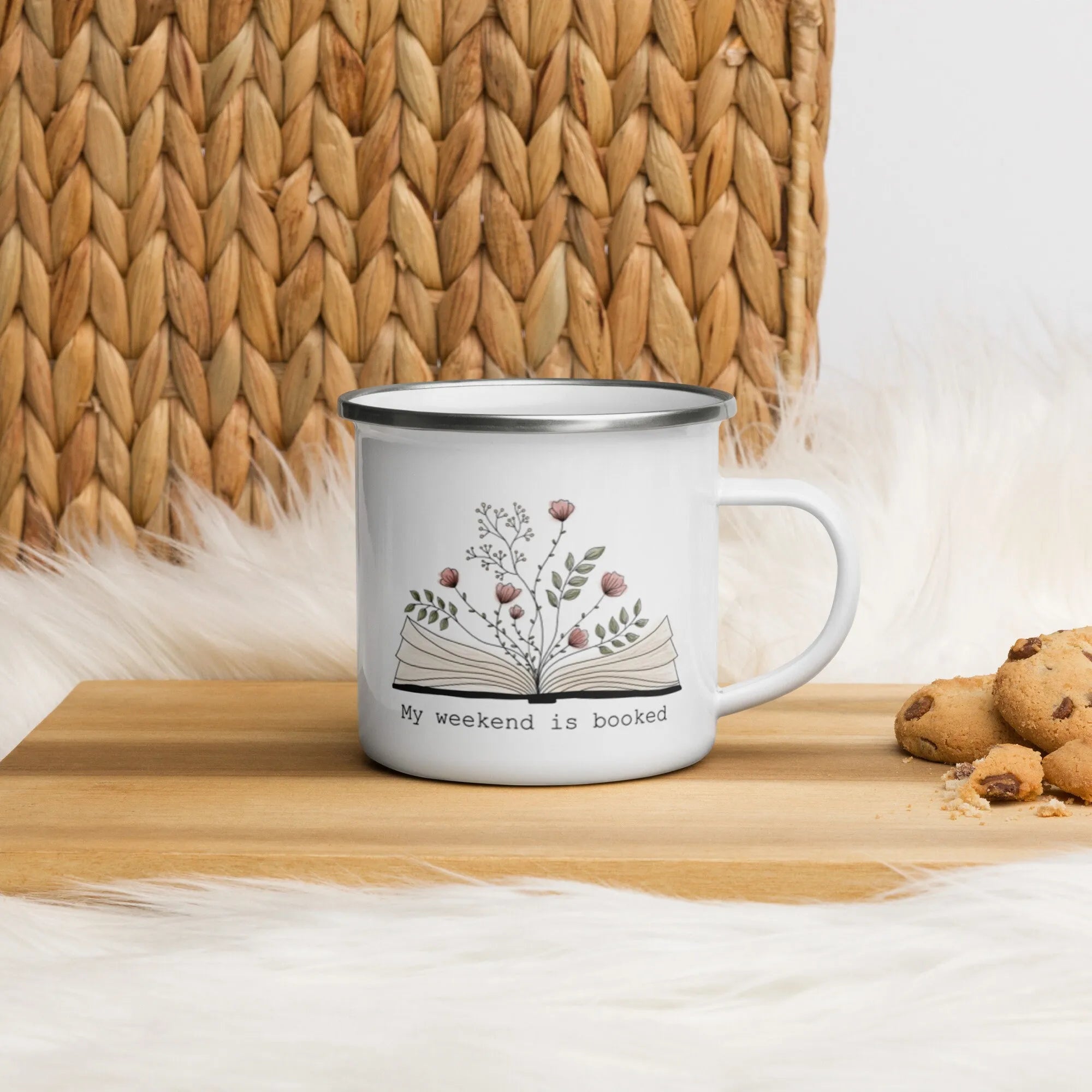 Mug en Émail "Love My Weekend is Booked" - Essentiel pour le Camping